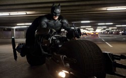 BATMAN THE DARK KNIGHT RISES